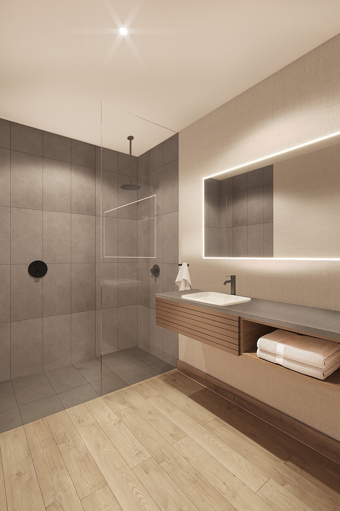 Junior Suite, 1 Bedroom, Balcony - Photo 2