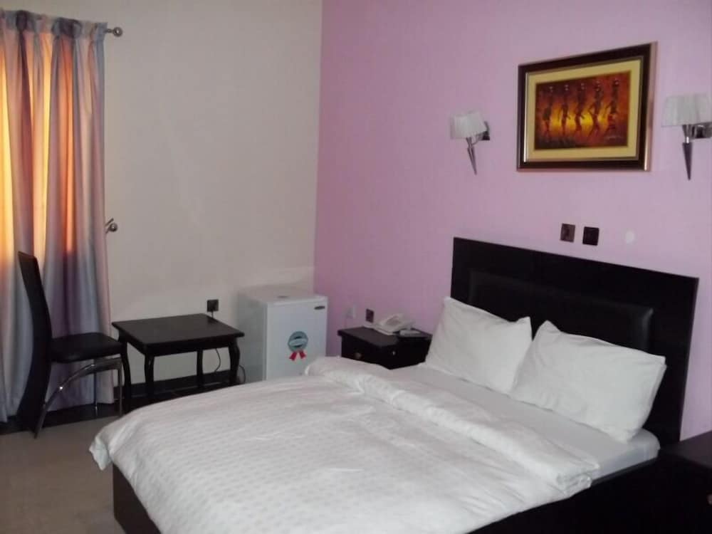 Standard Room - Photo 1