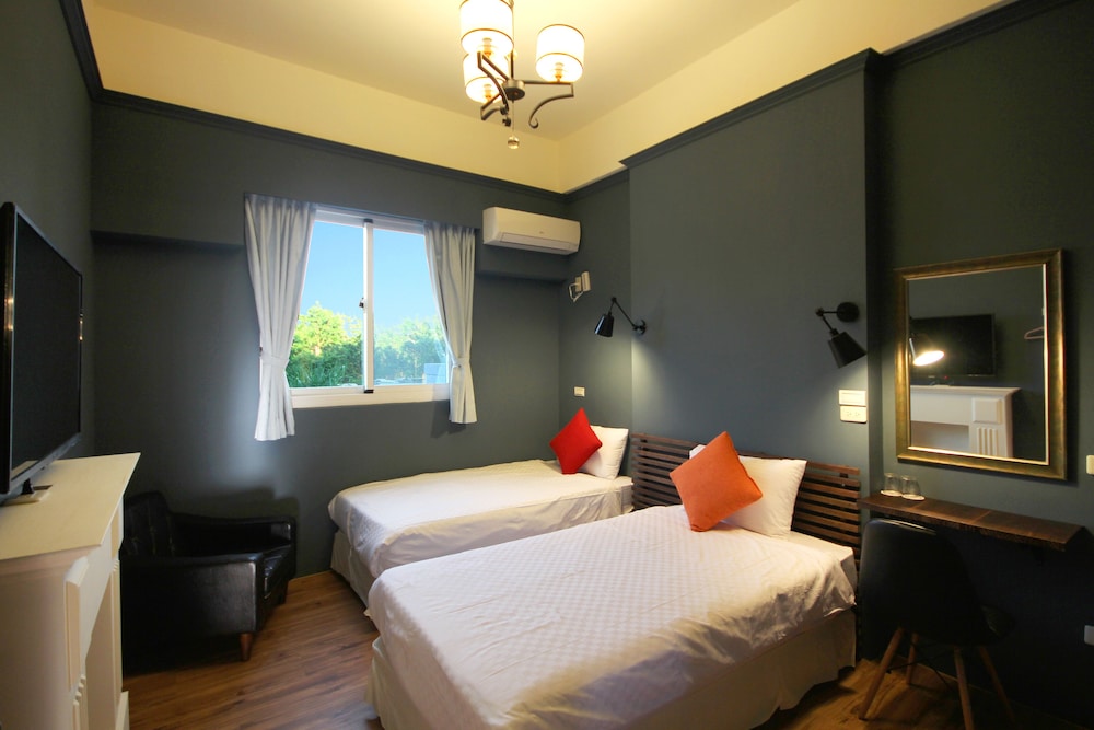 Standard Double Room photo 3