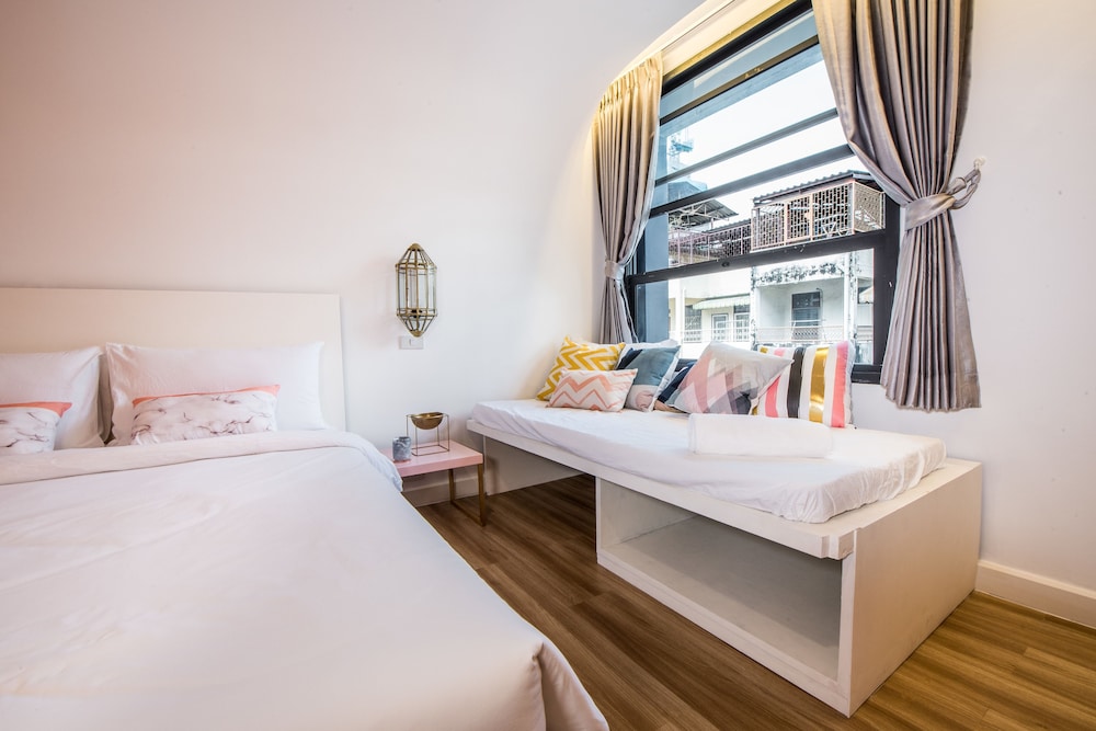 1 Bedroom Suite photo 3