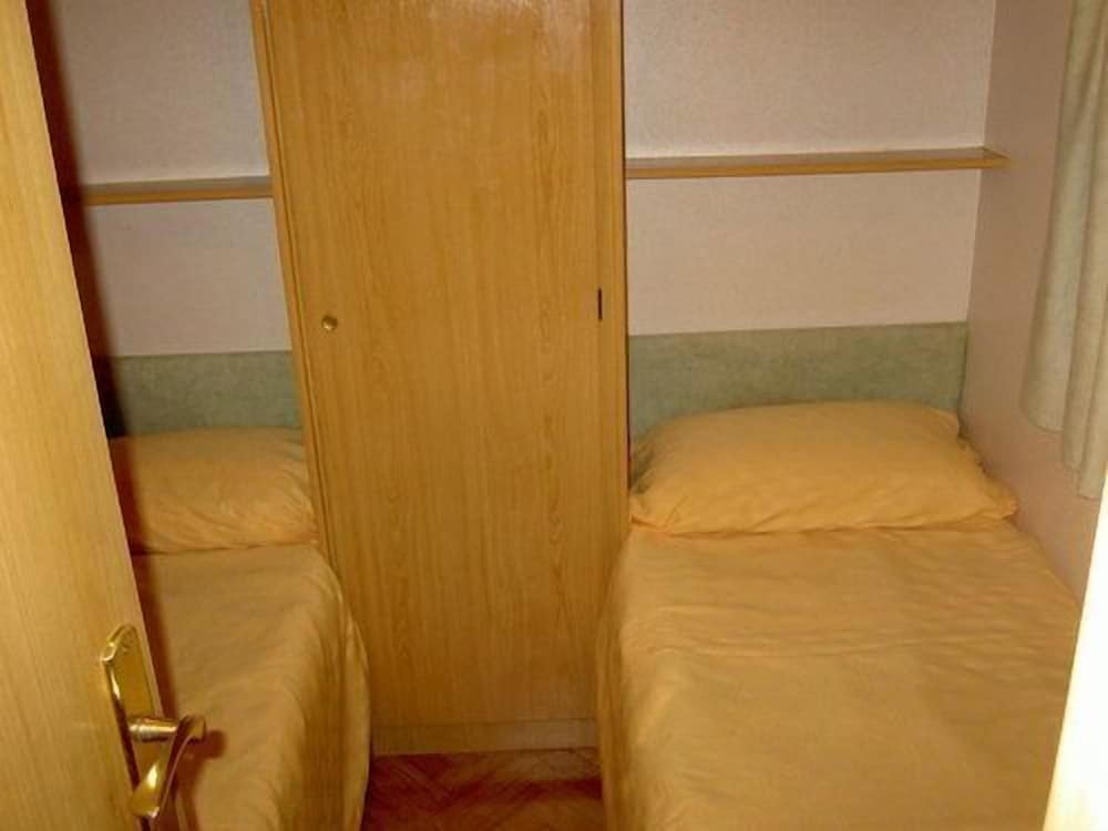 Bungalow, 3 Bedrooms photo 2