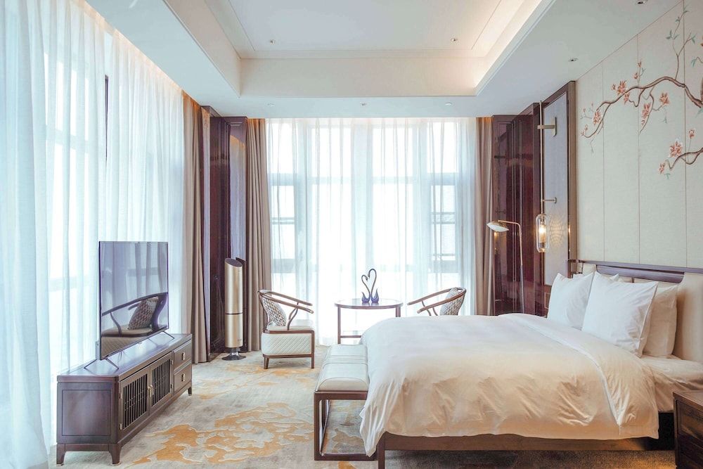 Presidential Suite, 1 King Bed, Non Smoking