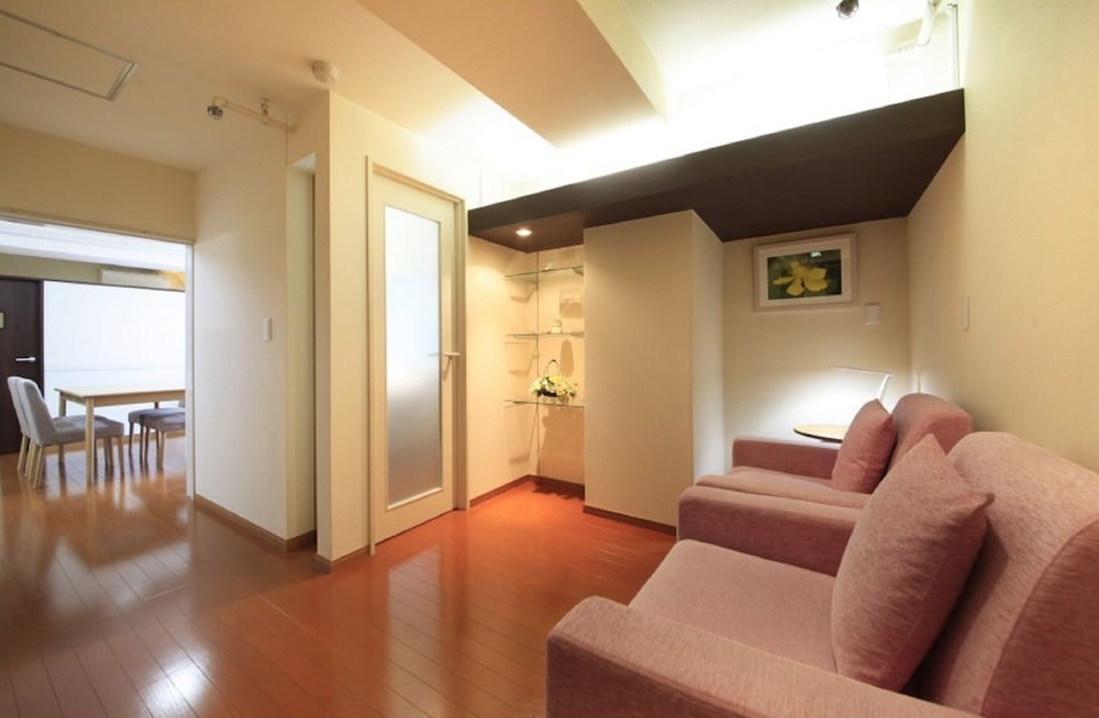 Pent house for families use(W/Washing Machine) photo 3