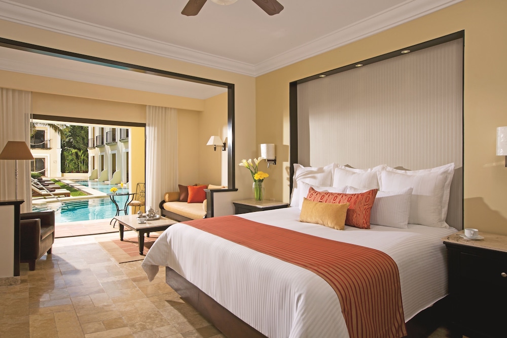 Preferred Club Deluxe Swimout Garden King