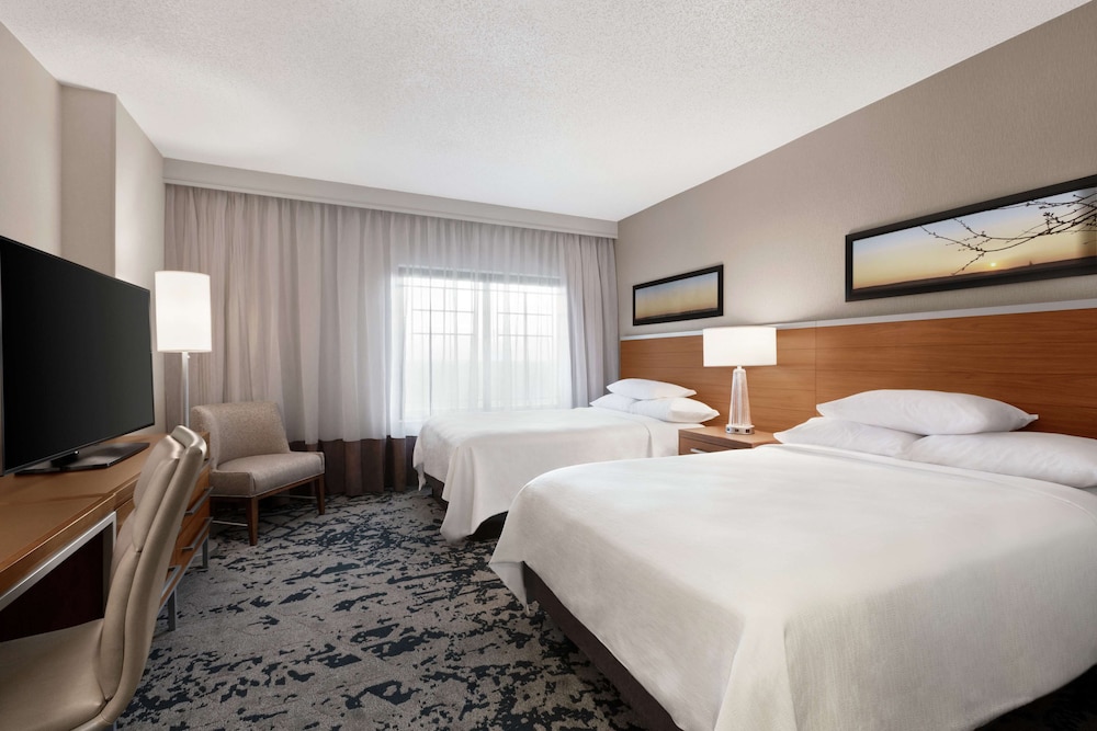 Suite Two Double and One Sofa Bed Non-Smoking
