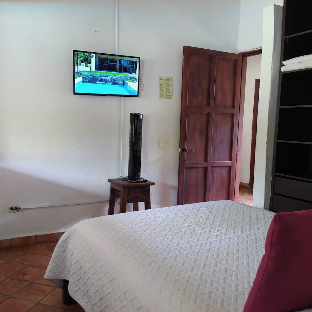Deluxe Double Room, Pool View photo 2