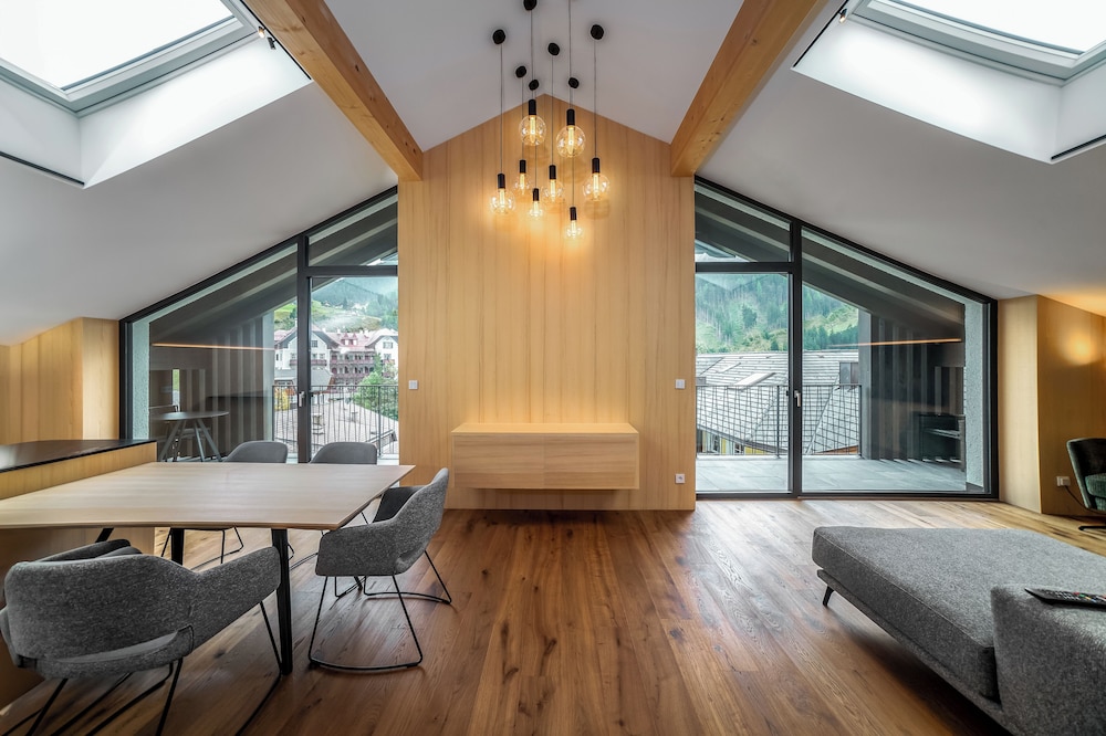 Penthouse Suite