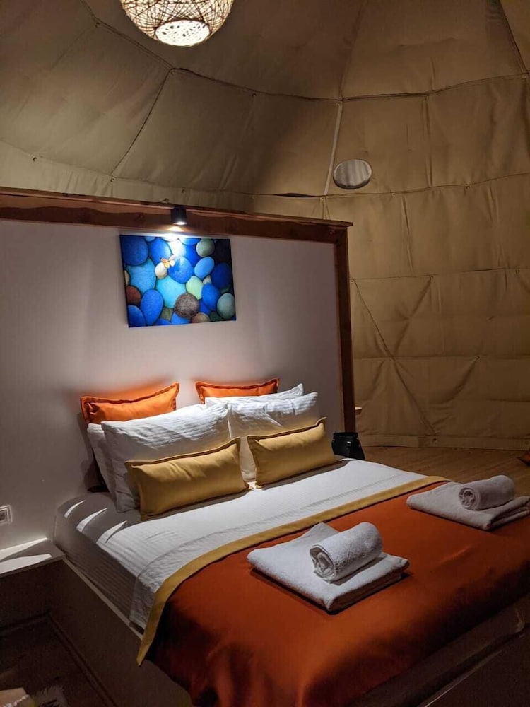 Honeymoon Double or Twin Room photo 1
