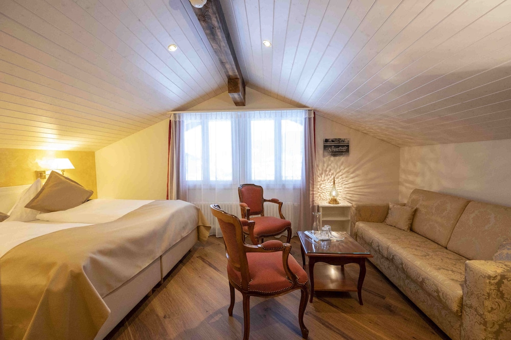 Junior Suite, Balcony photo 3