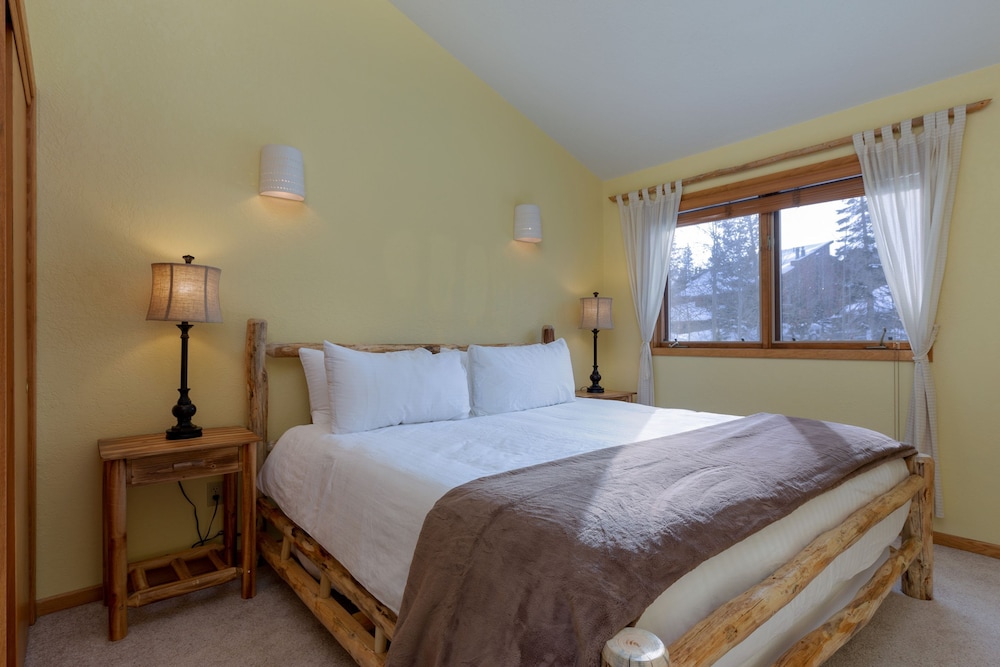 Townhome, 3 Bedrooms