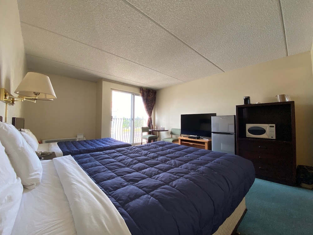 Comfort Double Room, 2 Queen Beds, Smoking, Balcony