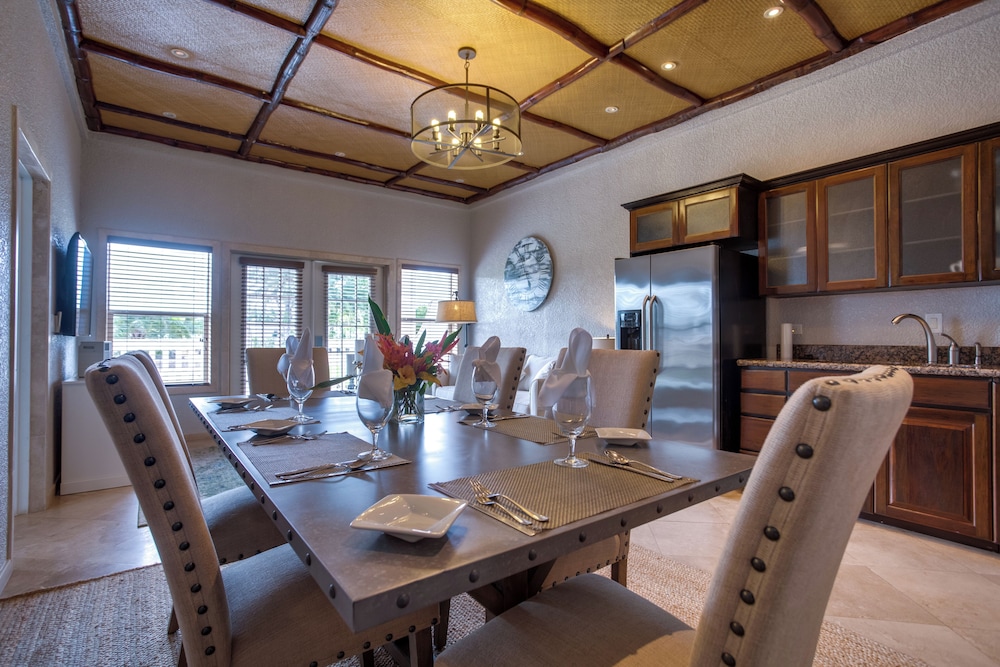 Suite, 3 Bedrooms, Beachfront photo 1