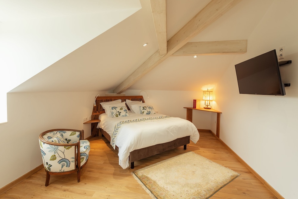 Luxury Double Room, Ensuite, Garden View (Chambre 5) photo 1