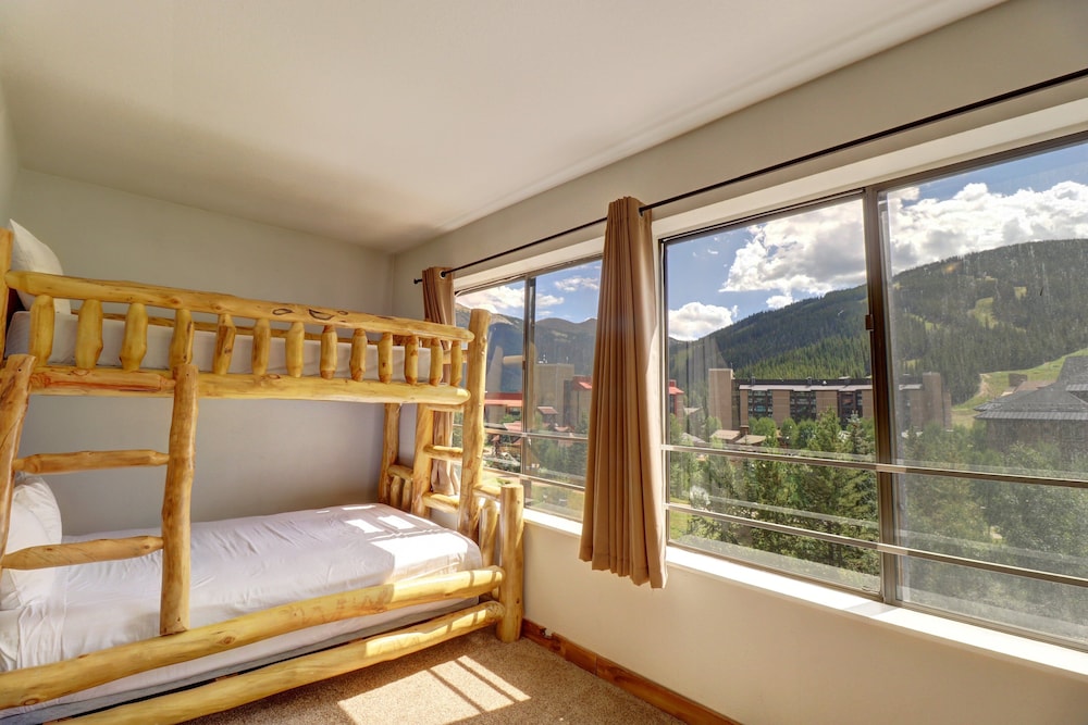 Condo, 1 Bedroom