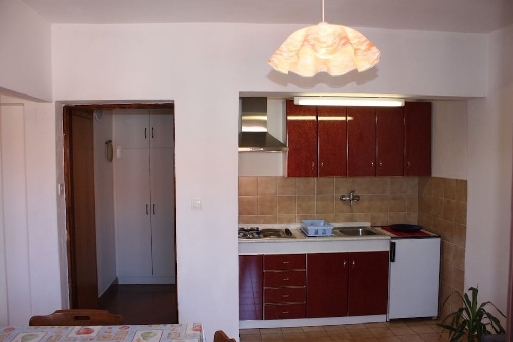 Apartment (Petri - close to the sea - A1 Crveni ) photo 3