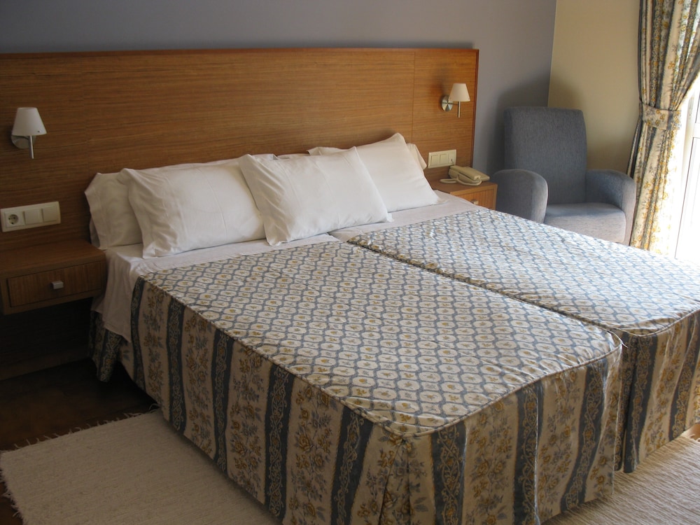 Double Room - Photo 4