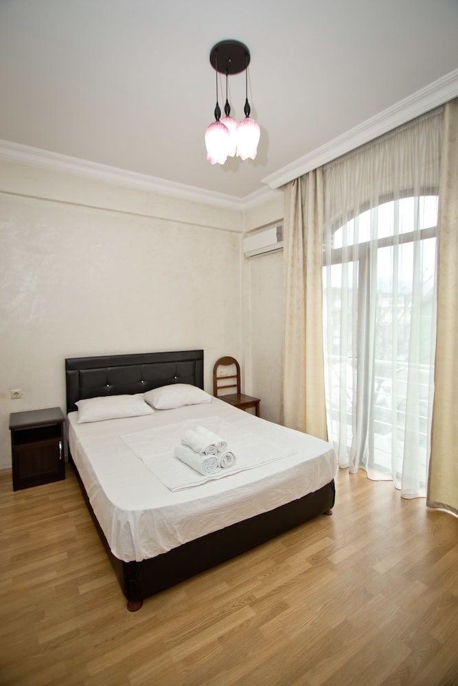 Double Room, 1 Double Bed, Balcony (401)
