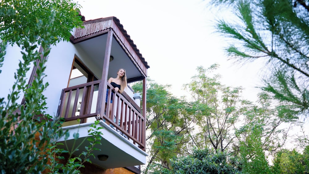 Superior Double Room, 1 Bedroom, Private Bathroom, Mezzanine photo 2