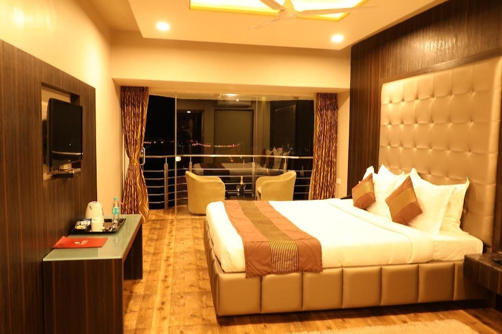 Super Deluxe Rooms photo 1