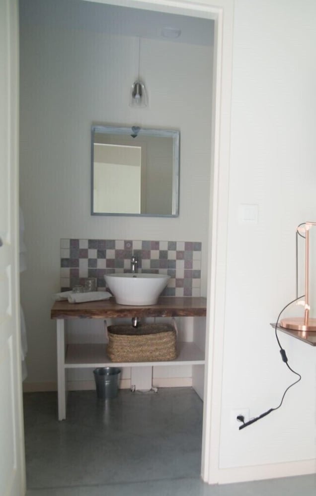 Suite (Chez Jean) photo 2