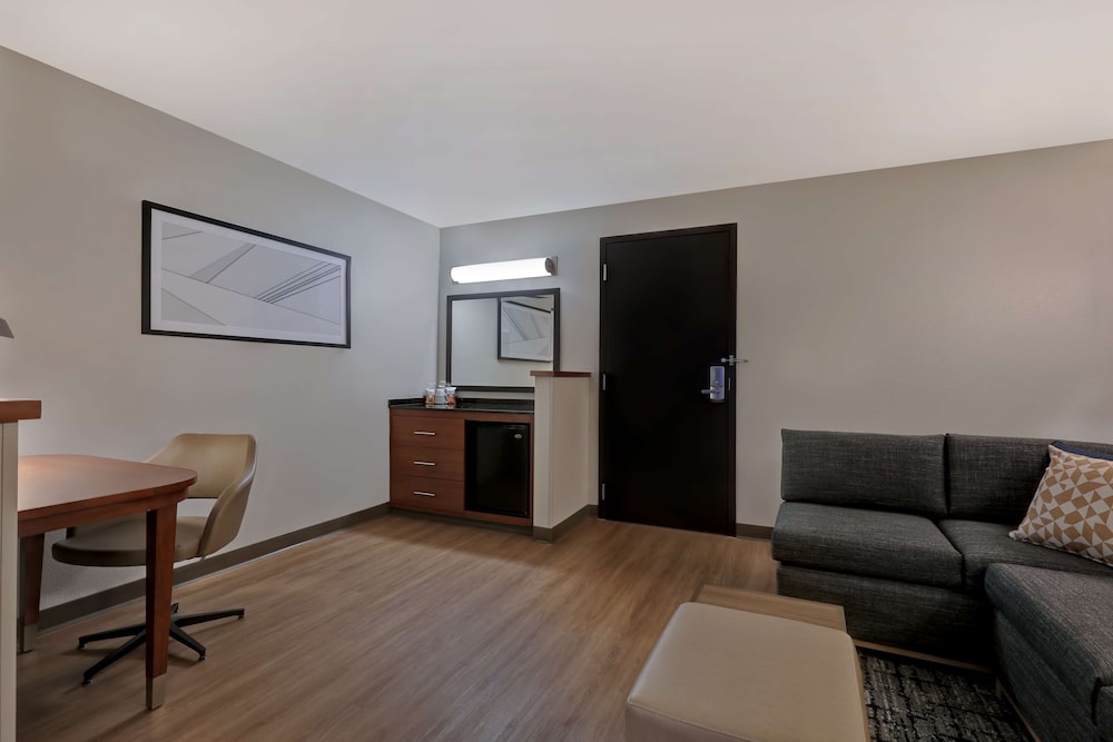 King Room with Sofa Bed and Accessible Tub - Disability Access