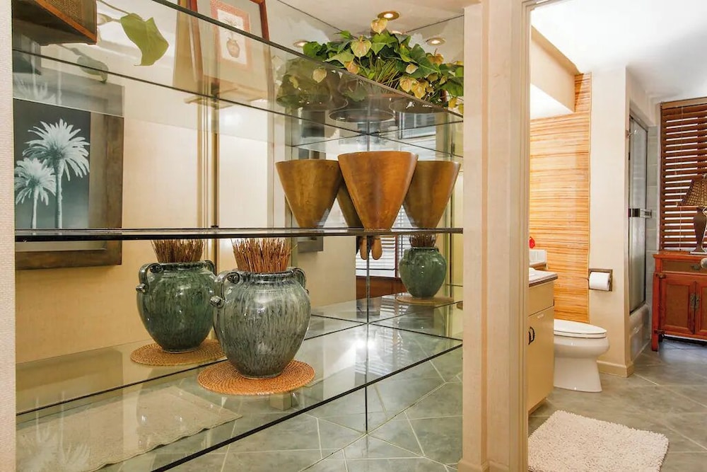 Signature Condo