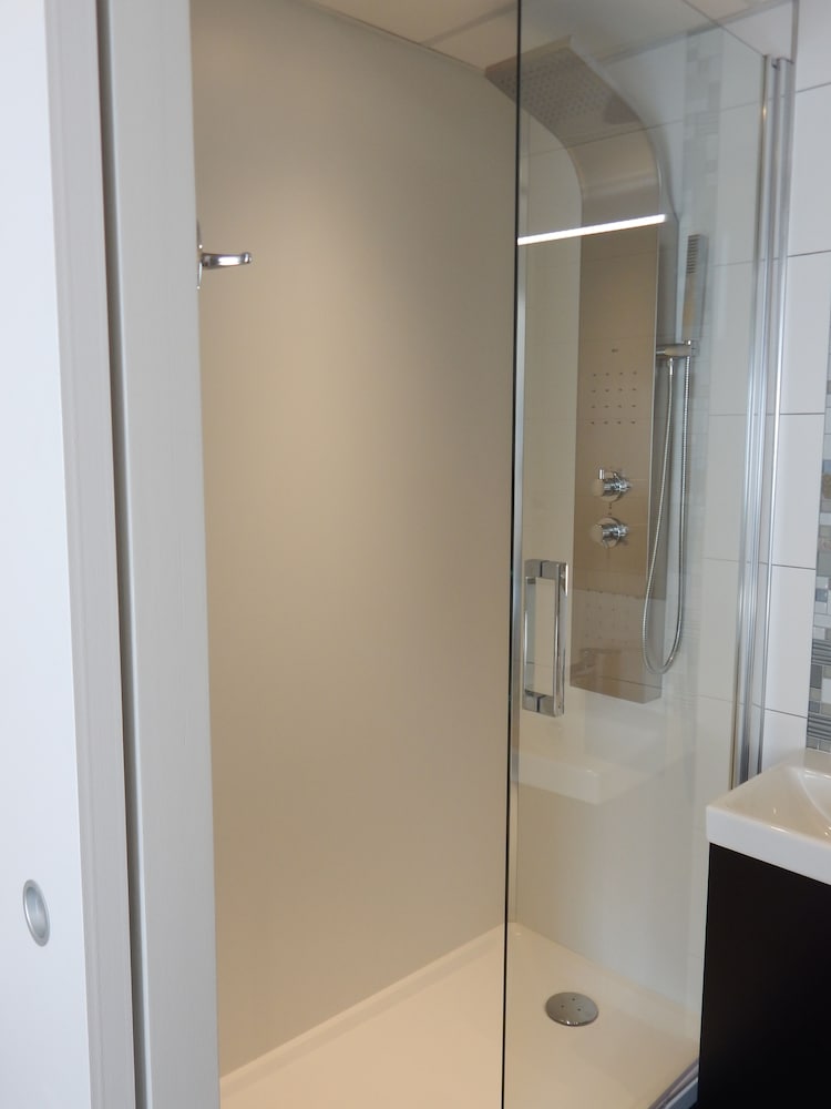 Premium Double Room photo 3