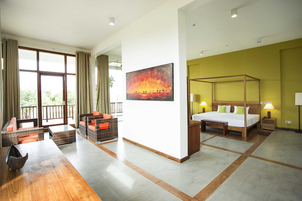 Suite, Beach View, Sea Facing photo 1