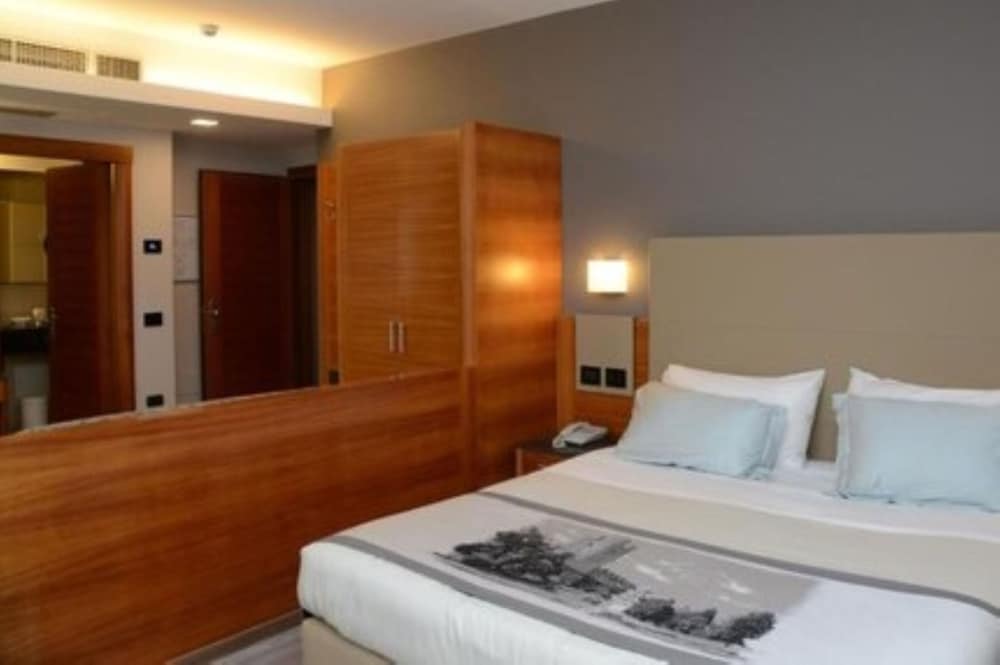 Standard Double Room, 1 Queen Bed - Photo 3