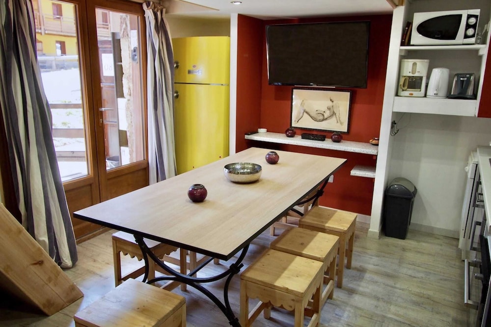 Design Apartment, 1 Bedroom, Terrace, Ground Floor