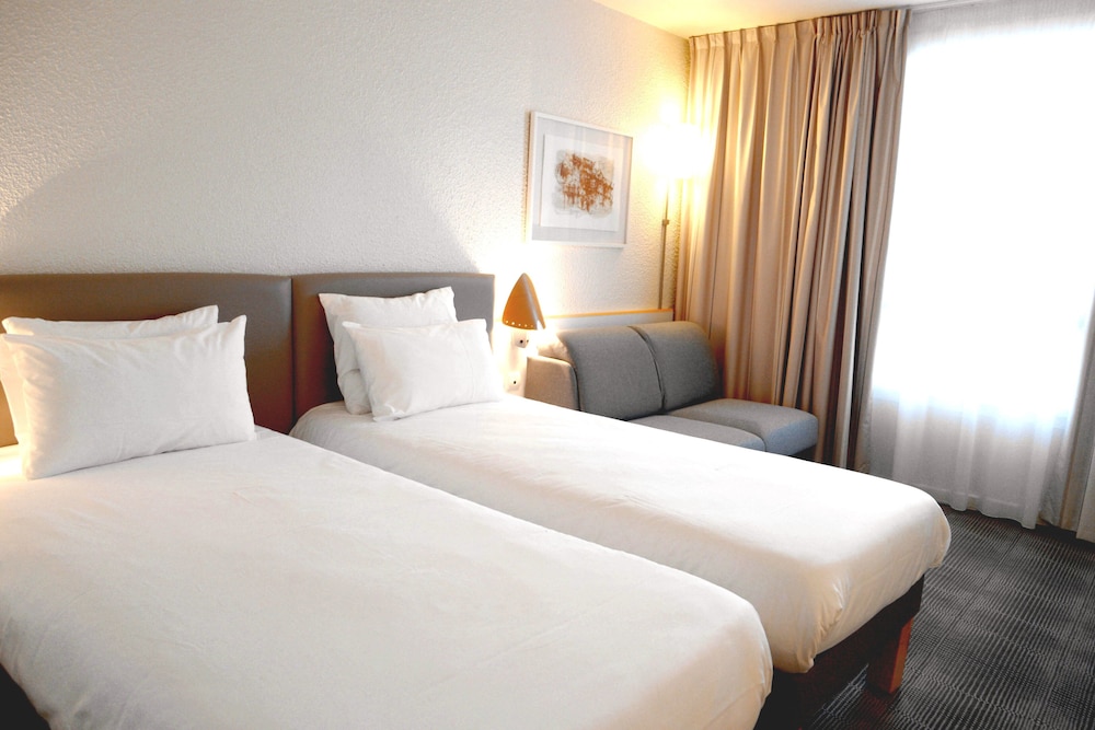 Standard Room photo 2