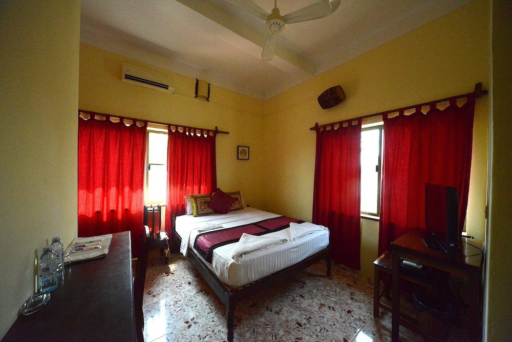 Single Room (Good for 2 People) photo 1
