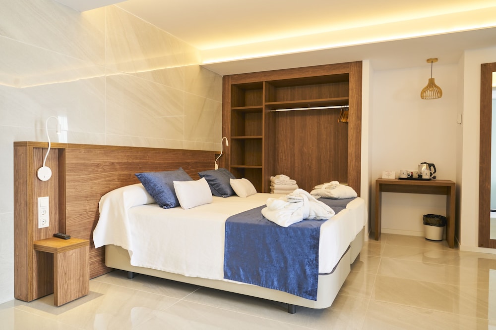Premium Suite