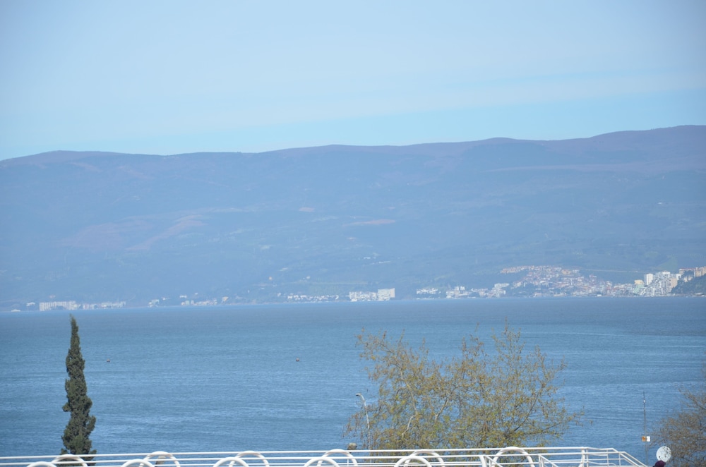 Family Room, Balcony, Sea View photo 2