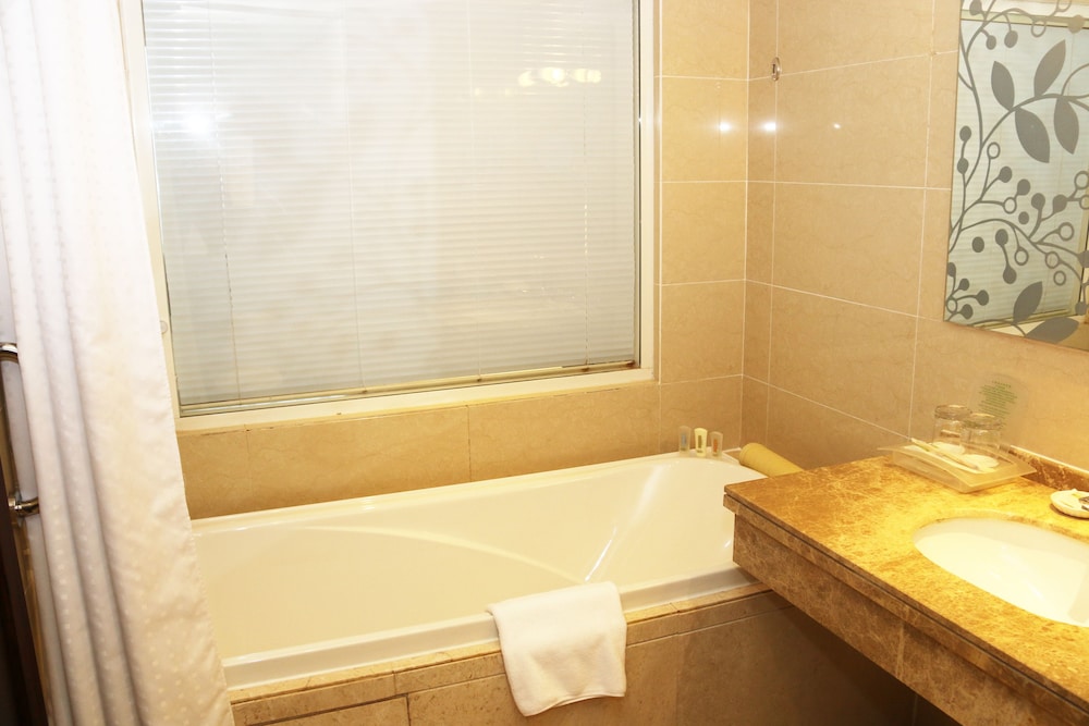 Standard Room - Photo 9
