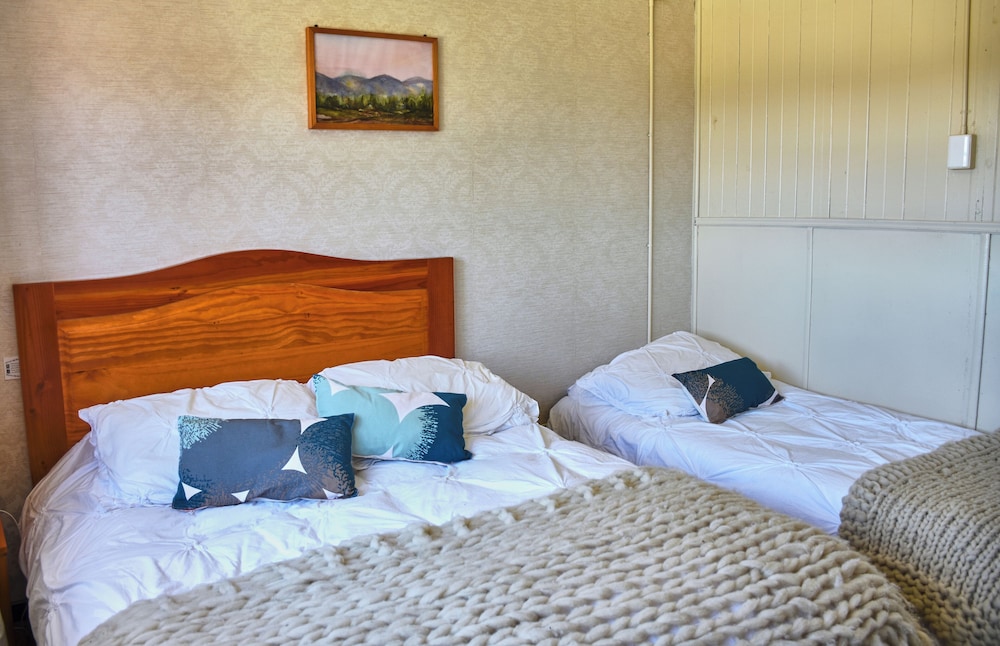 Standard Triple Room, 1 Bedroom, Private Bathroom photo 1