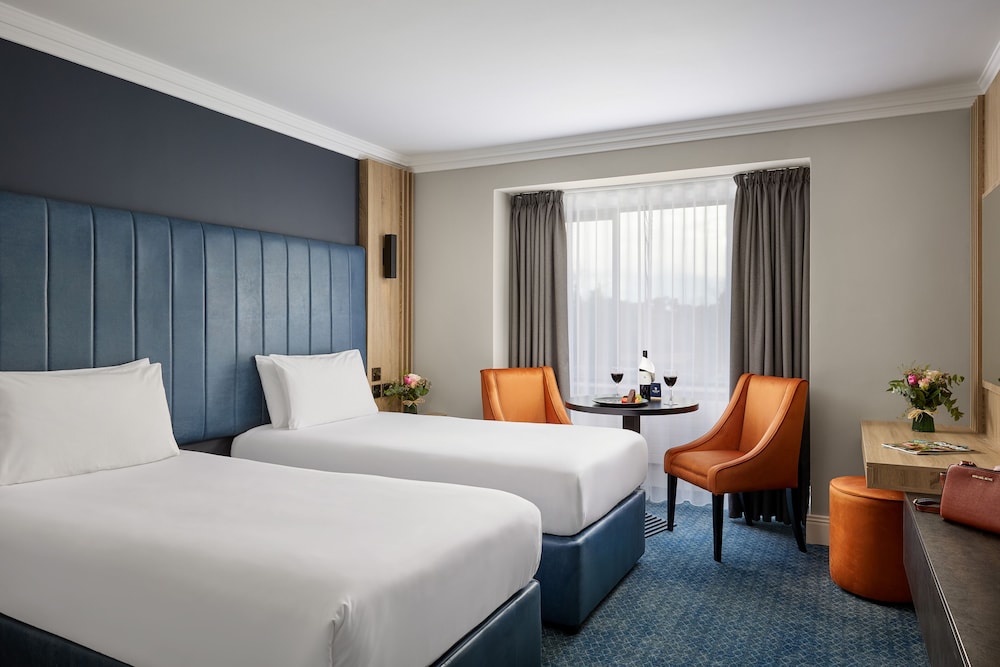 Twin Room - Photo 1