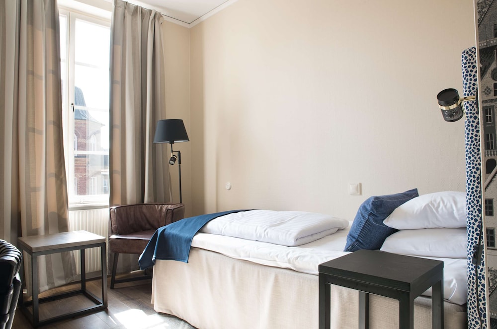Superior Room, 1 Twin Bed, Non Smoking photo 3