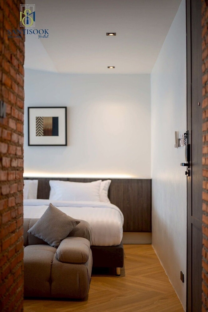 Family Quadruple Room, City View
