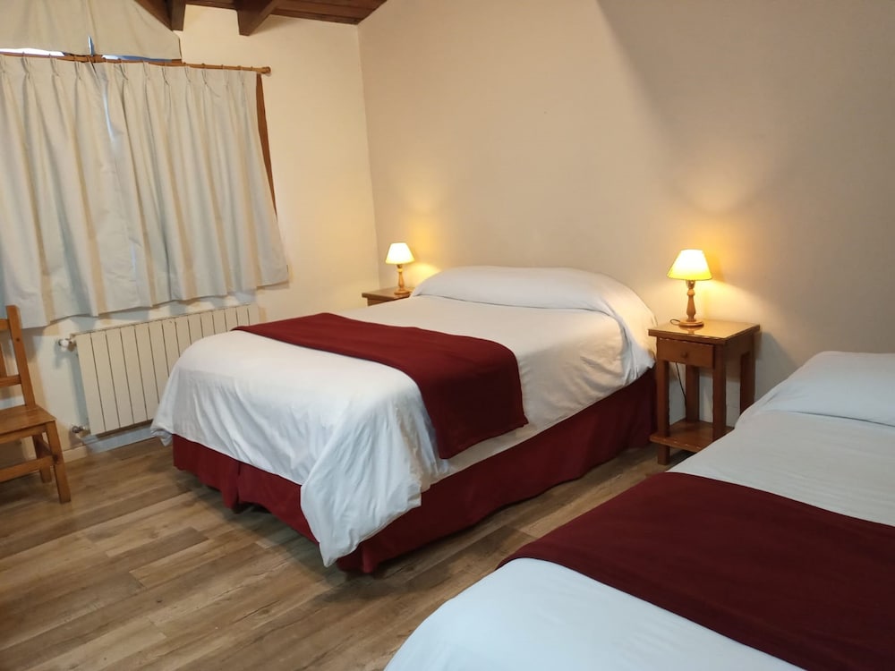 Triple Room, 3 Twin Beds (No lake view)