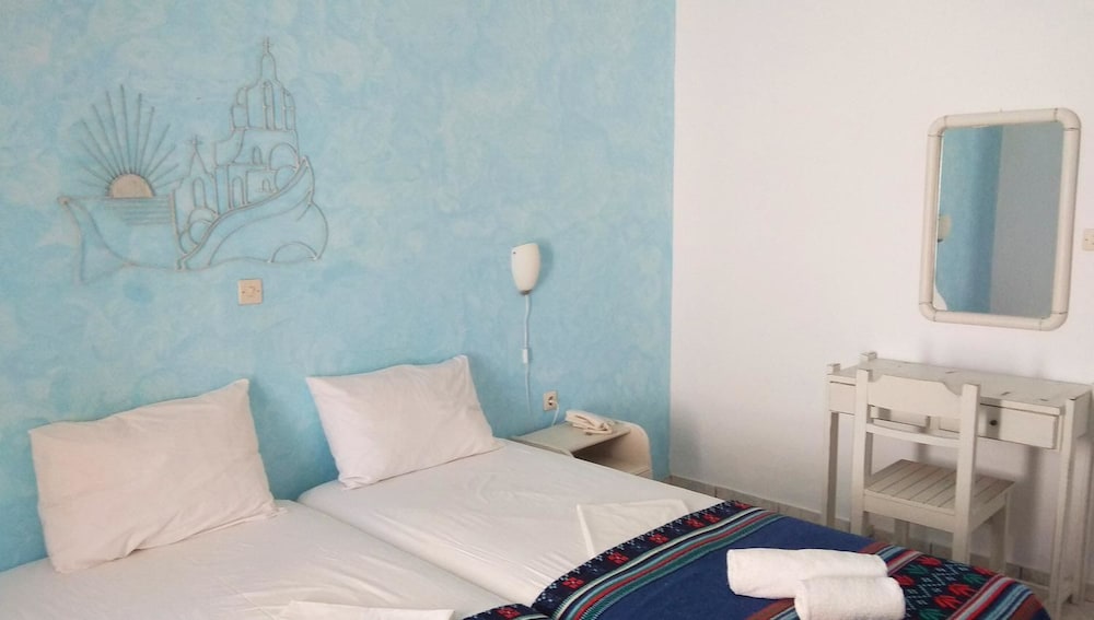 One Bedroom Apartment with Sea View - Photo 15