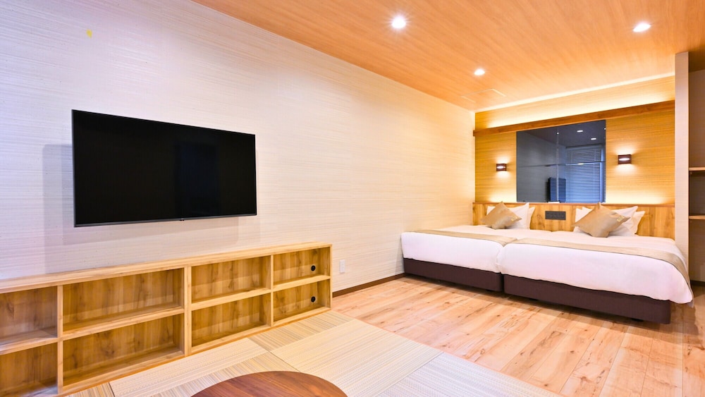 Western Classic Room with Semi Open-Air Bath