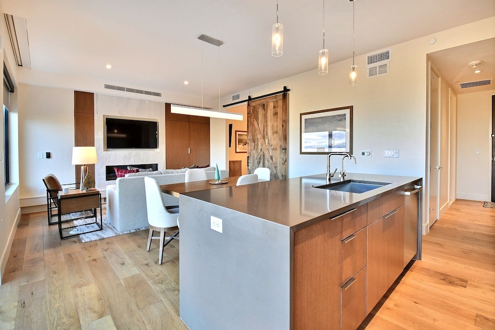 Room, 1 Bedroom (Residence) - Photo 16
