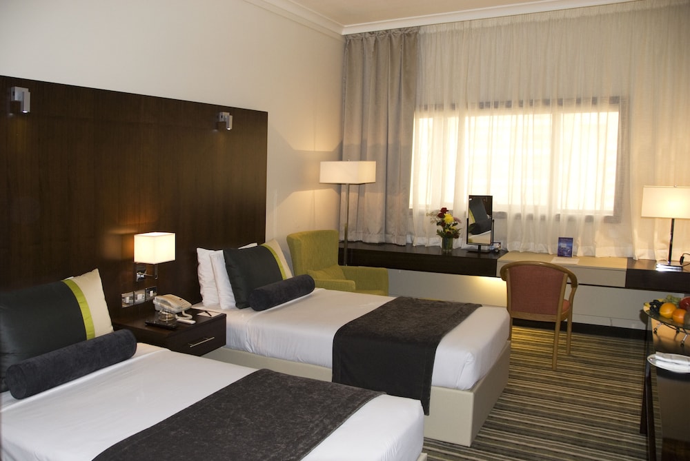 DELUXE ROOM TWIN photo 3