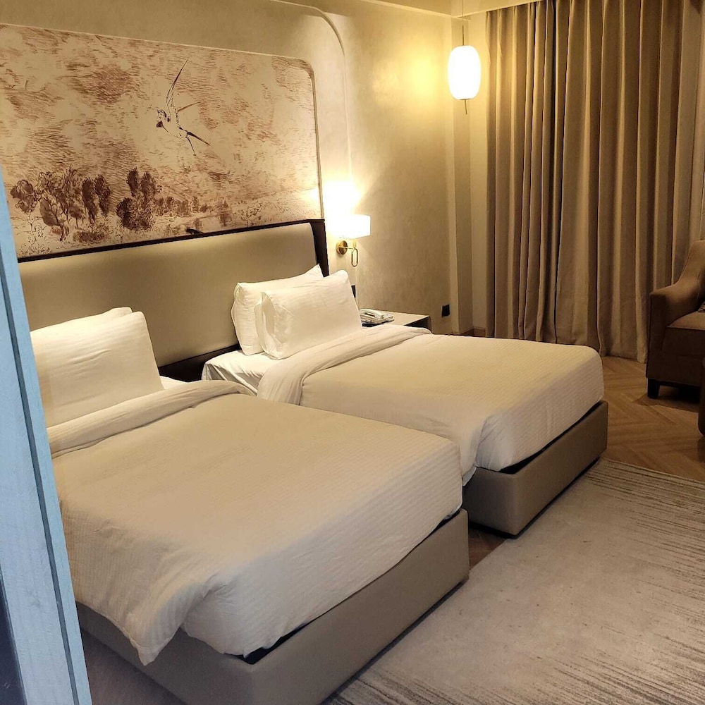 Deluxe Double Or Twin Room, Courtyard View