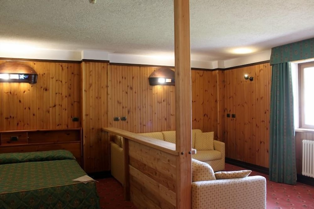 Triple Room, Mountain View photo 1