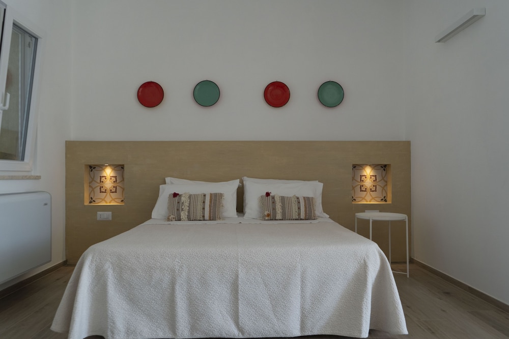 Deluxe Studio Suite photo 1