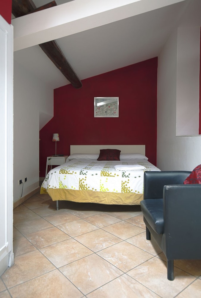Economy Double Room - Photo 2