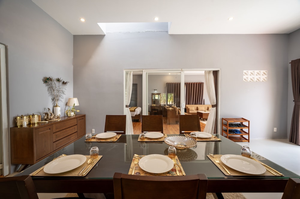 Family Villa, 2 Bedrooms, Pool View - Photo 5