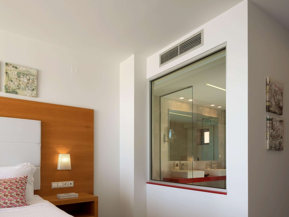 Diamond Suite Beachfront - Photo 10